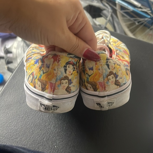 Disney princess mix vans women’s size 9 - Picture 5 of 5